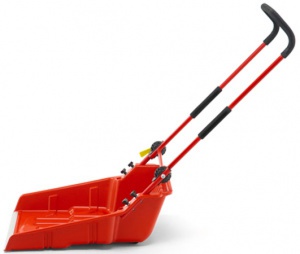 Скрепер для уборки снега WOLF-Garten SB-K пластиковый (60 см, кромка из нержавеющей стали, лопата на колесиках)
